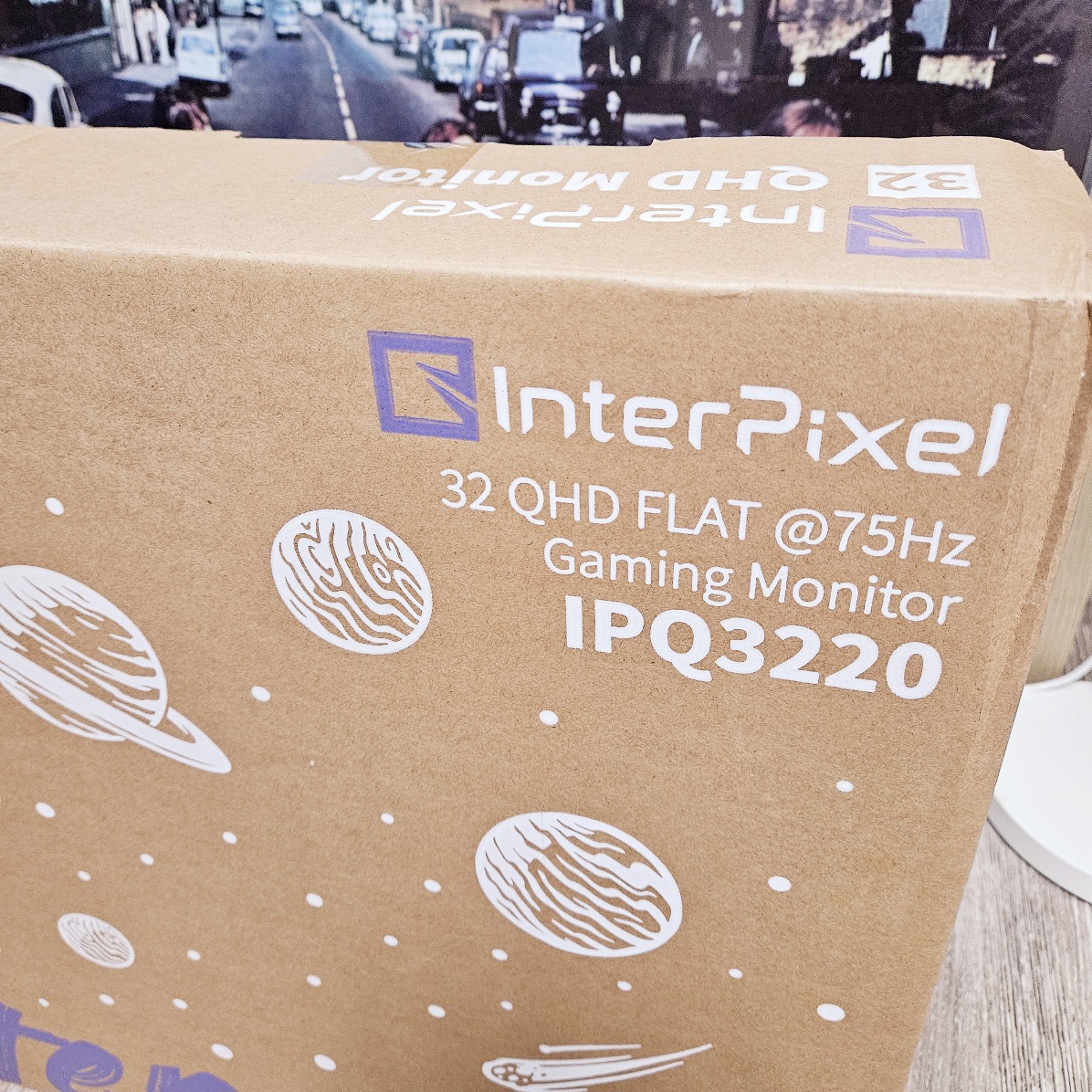 인터픽셀 모니터