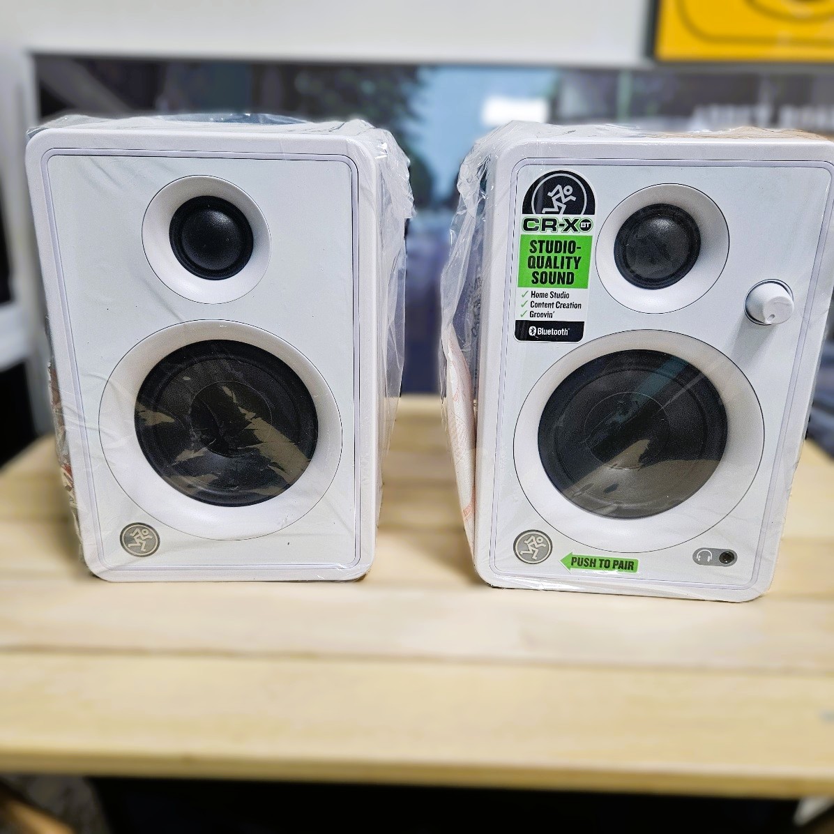 Mackie CR3-XBT 화이트